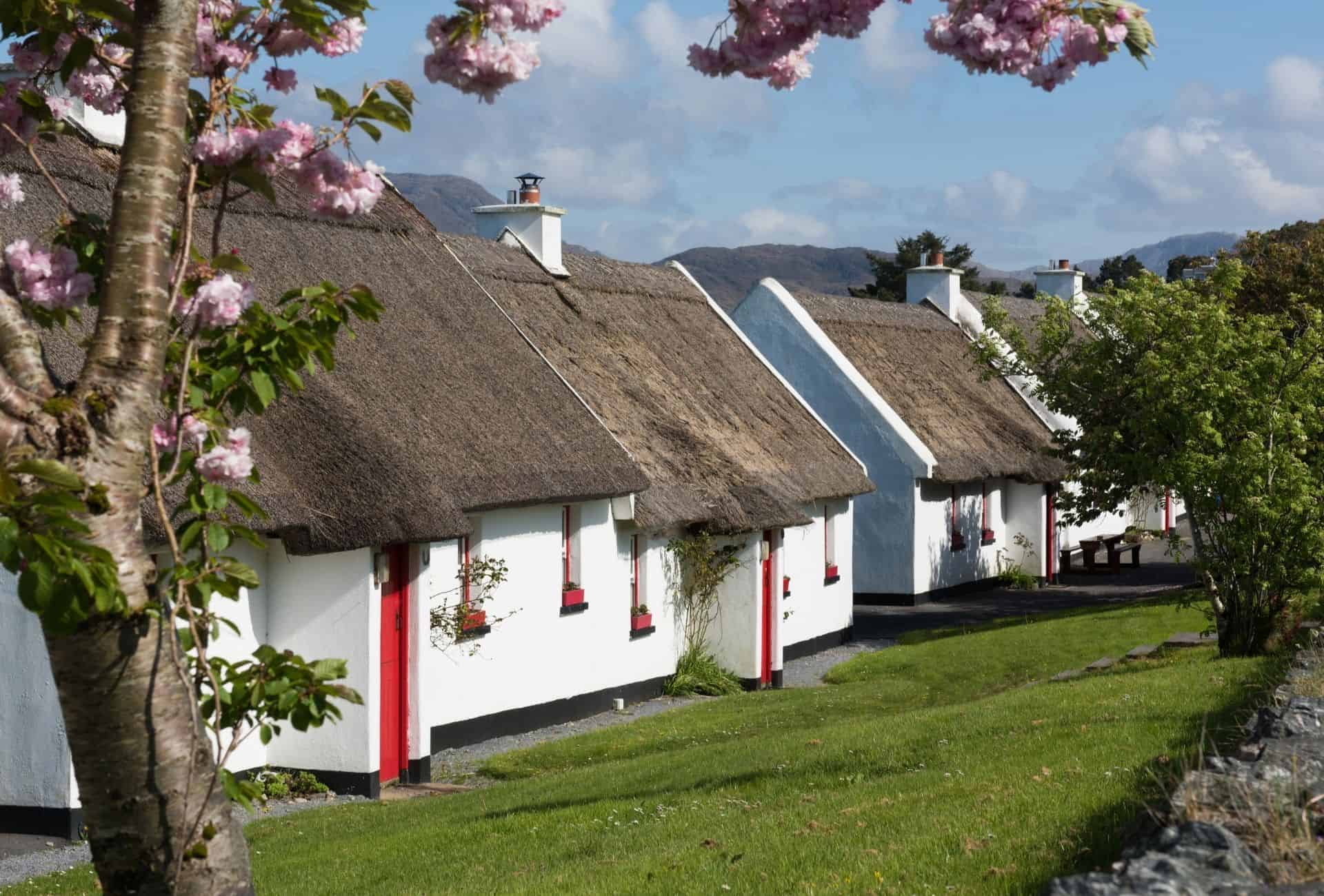 traditional cottages in Ireland